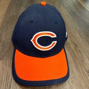 Chicago Bears Hat New Era Small-Medium NFL 3930 Cap Curved Brim Blue‎